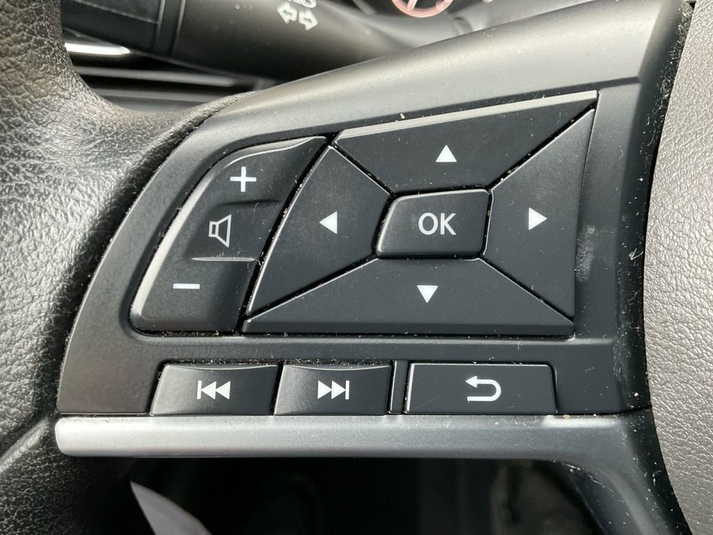 Used 2023 Nissan Altima 2.5 SV image 32