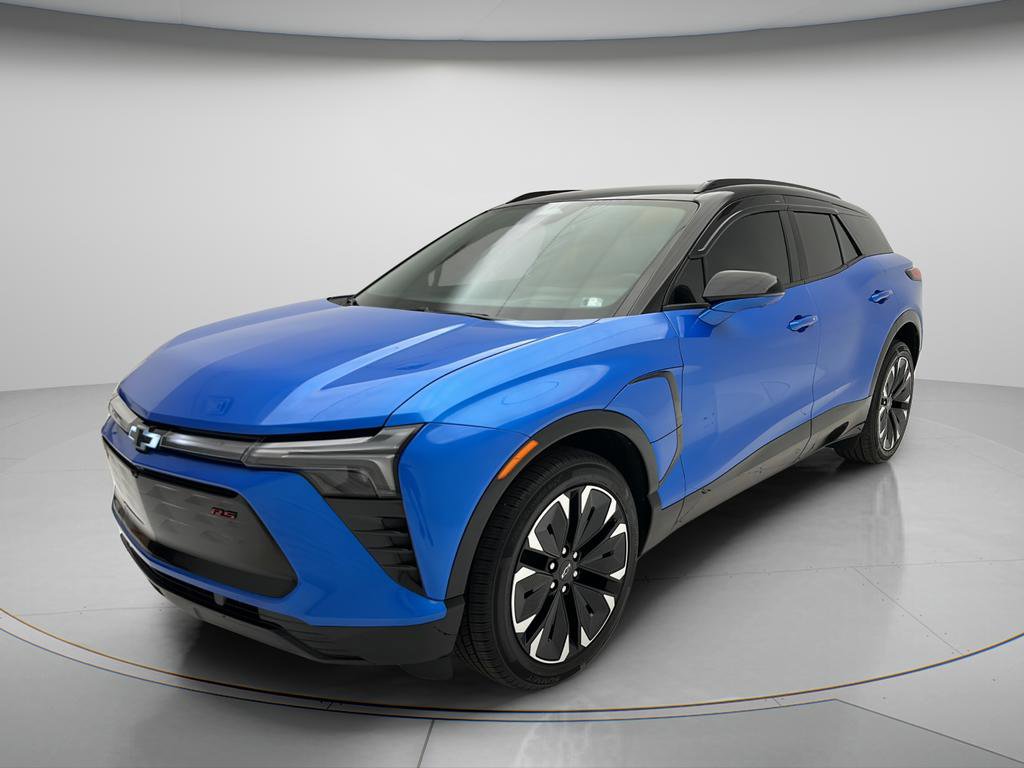Used 2025 Chevrolet Blazer EV RS AWD/4WD image 3