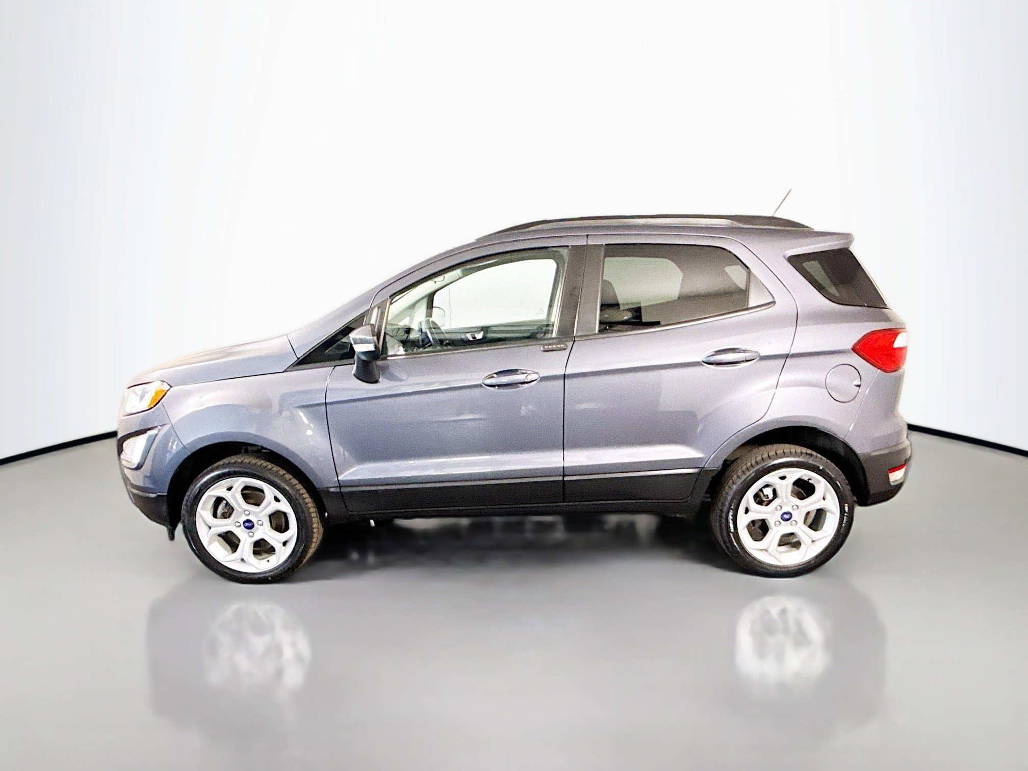 Used 2022 Ford EcoSport SE w/ SE Appearance Package AWD/4WD image 6