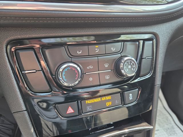 Used 2020 Buick Encore Preferred w/ Safety Package image 13