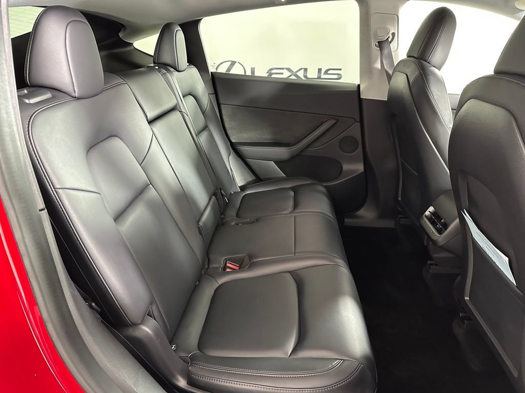 Used 2021 Tesla Model Y Long Range AWD/4WD image 19