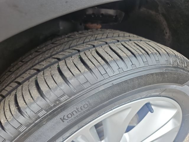 Used 2023 Buick Encore GX Preferred w/ Cold Weather Comfort Package FWD image 28