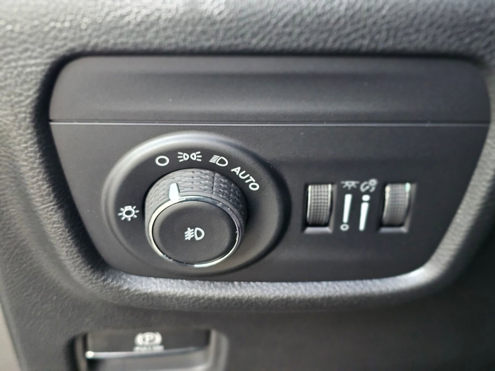 New 2026 Jeep Grand Cherokee L Limited AWD/4WD image 16