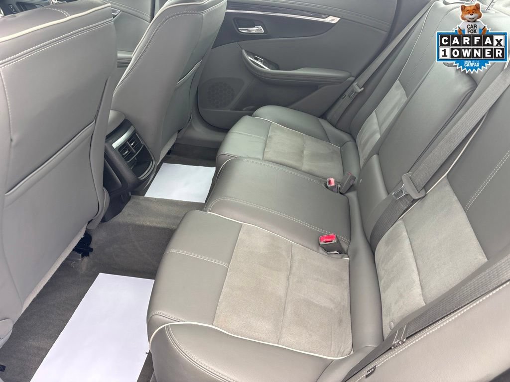 Used 2015 Chevrolet Impala LT w/ Convenience Package FWD image 28