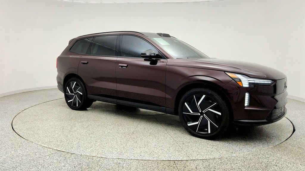 Used 2025 Volvo EX90 Ultra AWD/4WD image 3