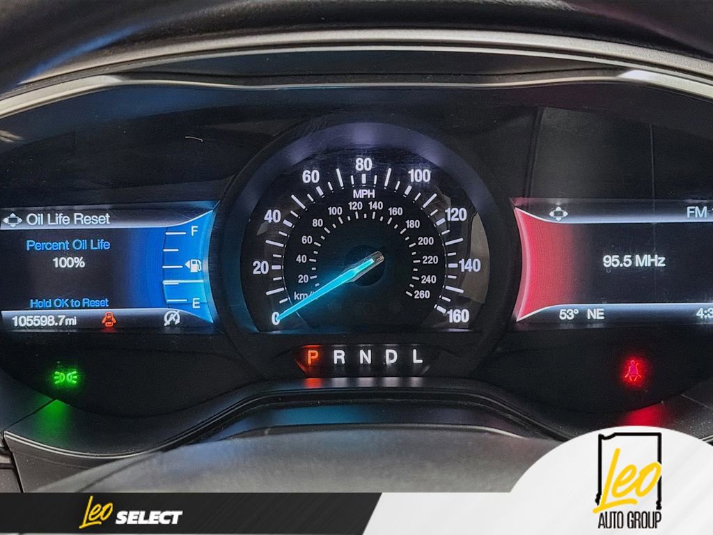 Used 2020 Ford Fusion SE image 12