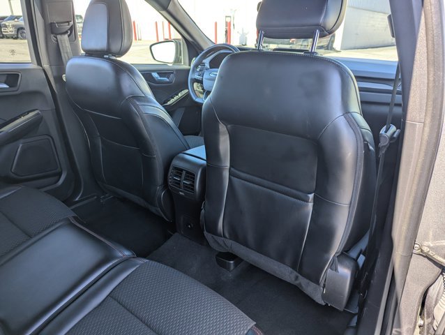 Used 2023 Ford Escape ST-Line image 27
