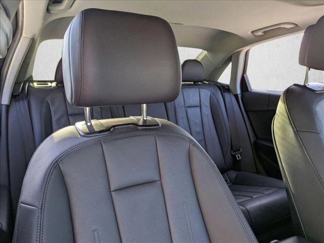 Used 2019 Audi A4 2.0T Premium image 14