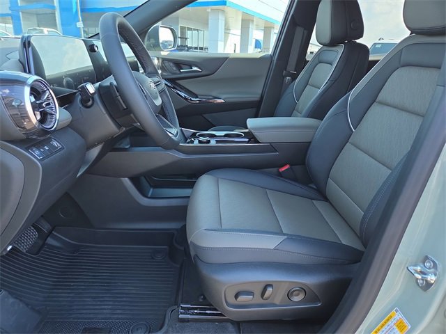 New 2026 Chevrolet Equinox LT w/ Convenience Package II image 10