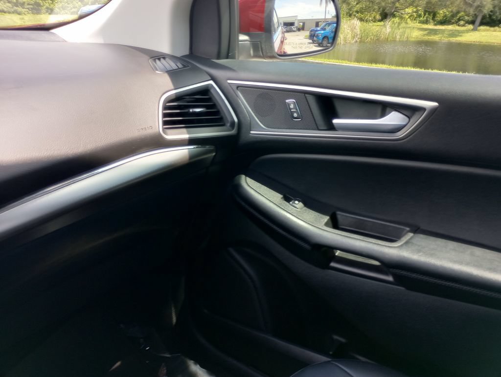 Used 2022 Ford Edge SEL w/ Convenience Package AWD/4WD image 30