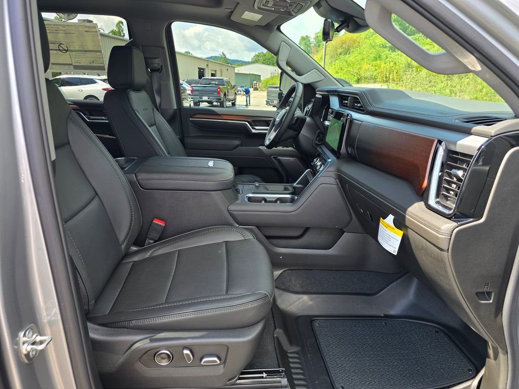 New 2025 GMC Sierra 2500 Denali w/ Max Trailering Package image 28