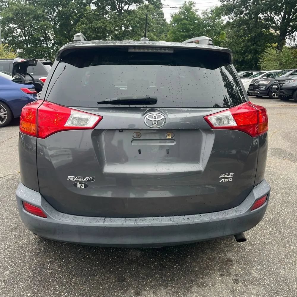 Used 2015 Toyota RAV4 XLE AWD/4WD image 7