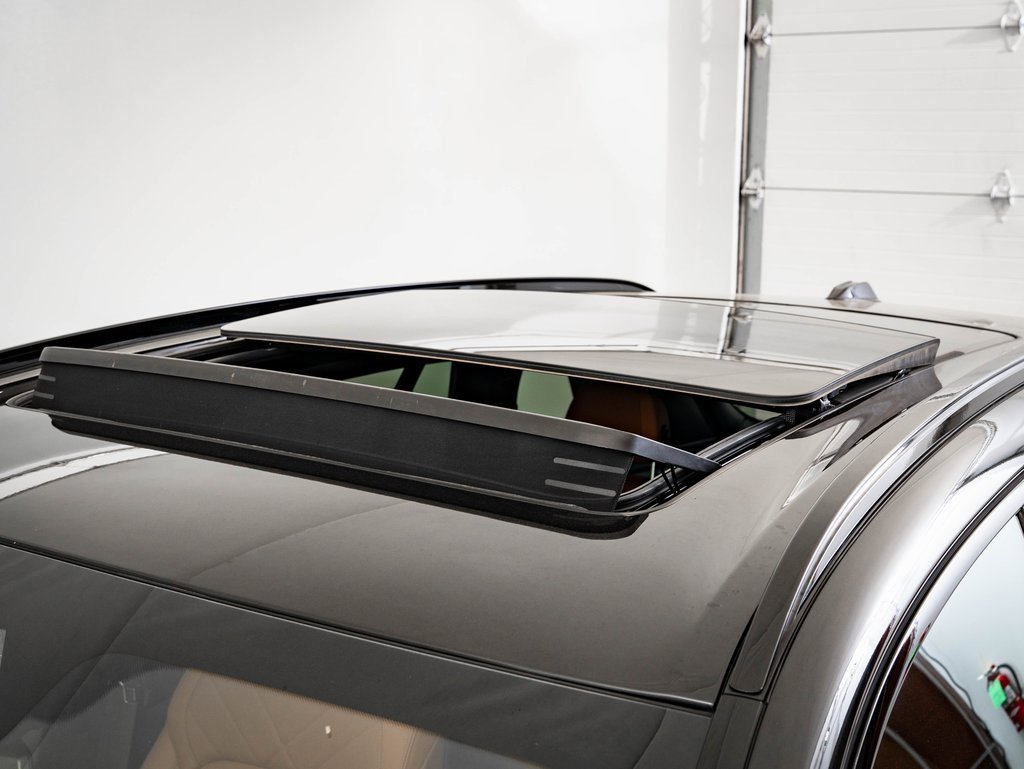 Certified 2024 BMW X5 xDrive50e w/ Executive Package image 14