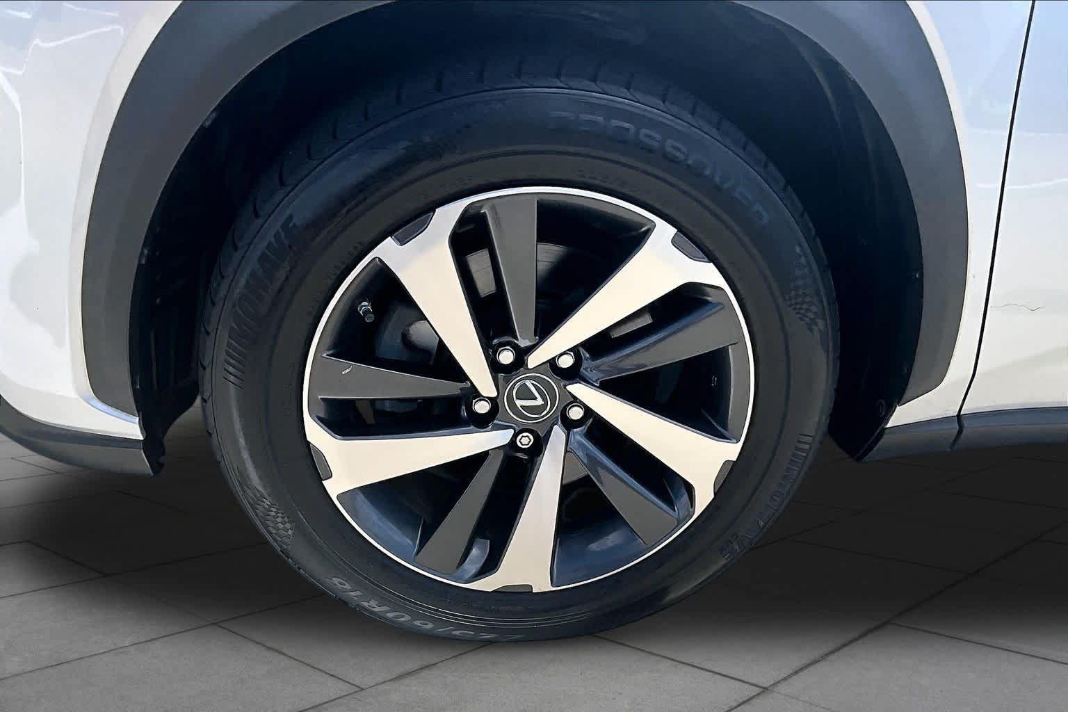 Used 2018 Lexus NX 300 FWD w/ Premium Package image 10