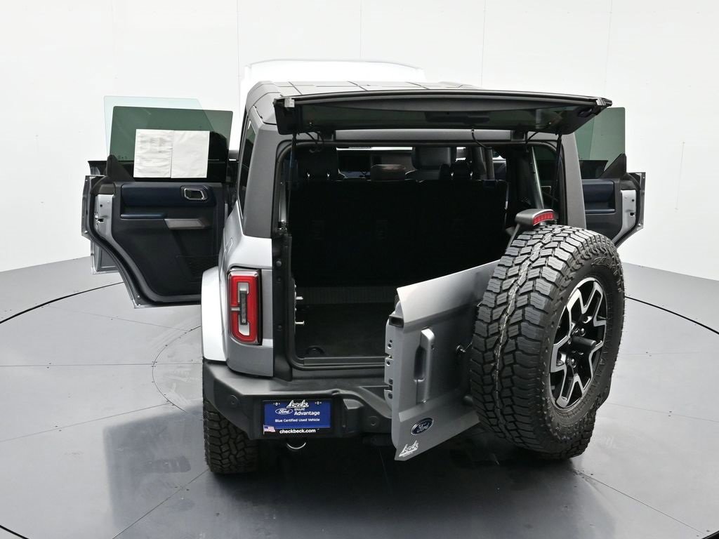 Used 2023 Ford Bronco Outer Banks image 44