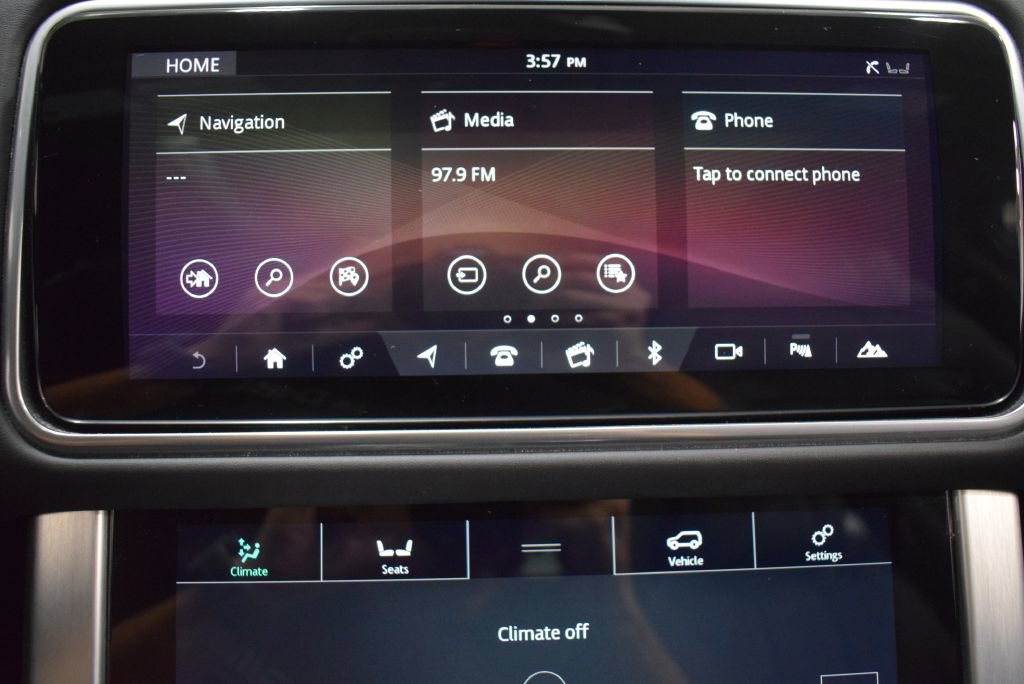 Used 2019 Land Rover Range Rover HSE image 30