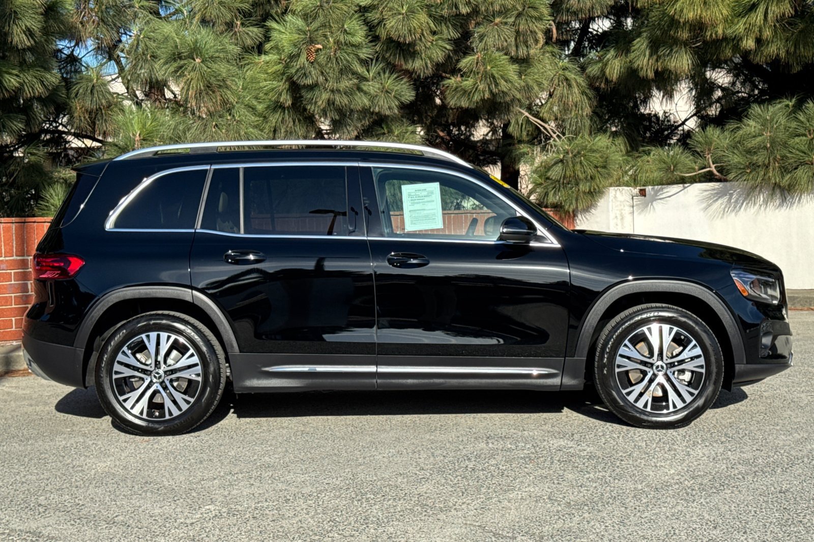 Certified 2026 Mercedes-Benz GLB 250 image 3