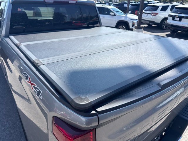 Used 2023 Chevrolet Silverado 1500 LT AWD/4WD image 18