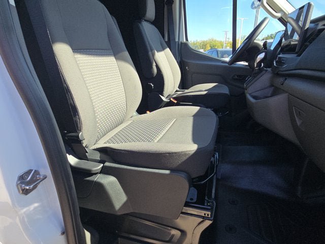 New 2027 Ford Transit 250 148 Medium Roof w/ Load Area Protection Package RWD image 4