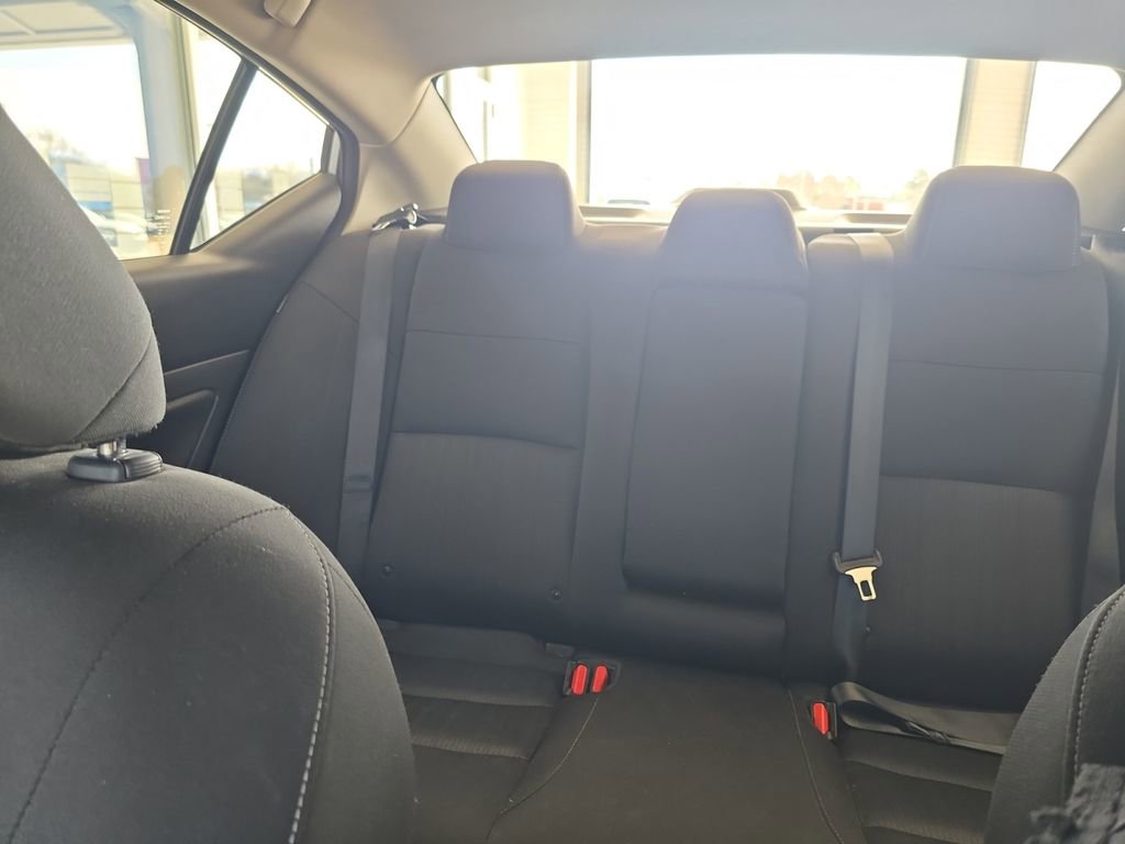 Used 2024 Nissan Altima 2.5 SV image 18