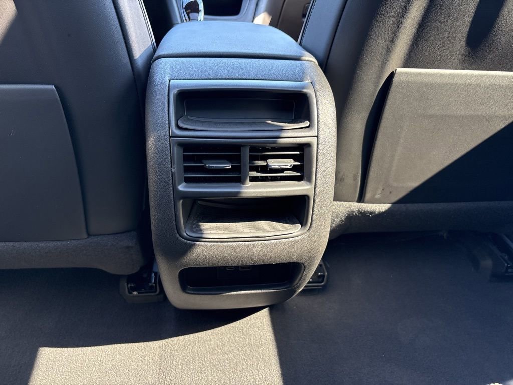 Used 2022 Cadillac XT5 Premium Luxury image 26