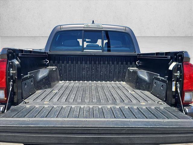 Used 2018 Toyota Tacoma SR w/ SR Convenience Package RWD image 10