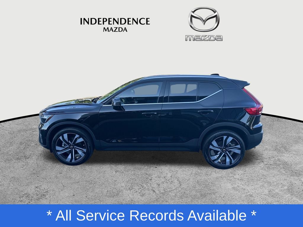 Used 2023 Volvo XC40 B5 Plus w/ Protection Package Premier AWD/4WD image 6