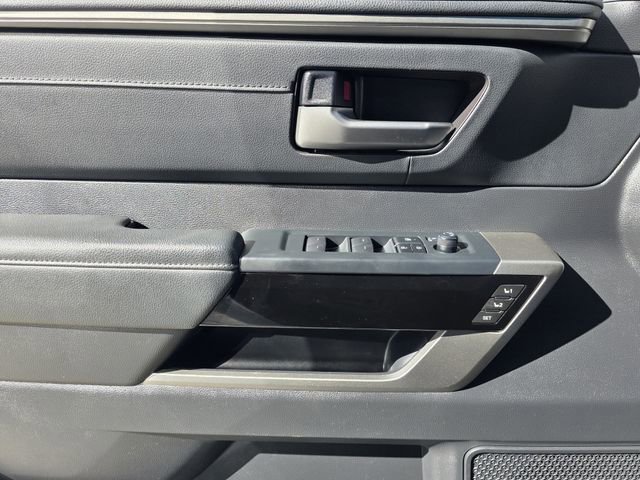 Certified 2025 Toyota Tundra Limited w/ Power Package image 17