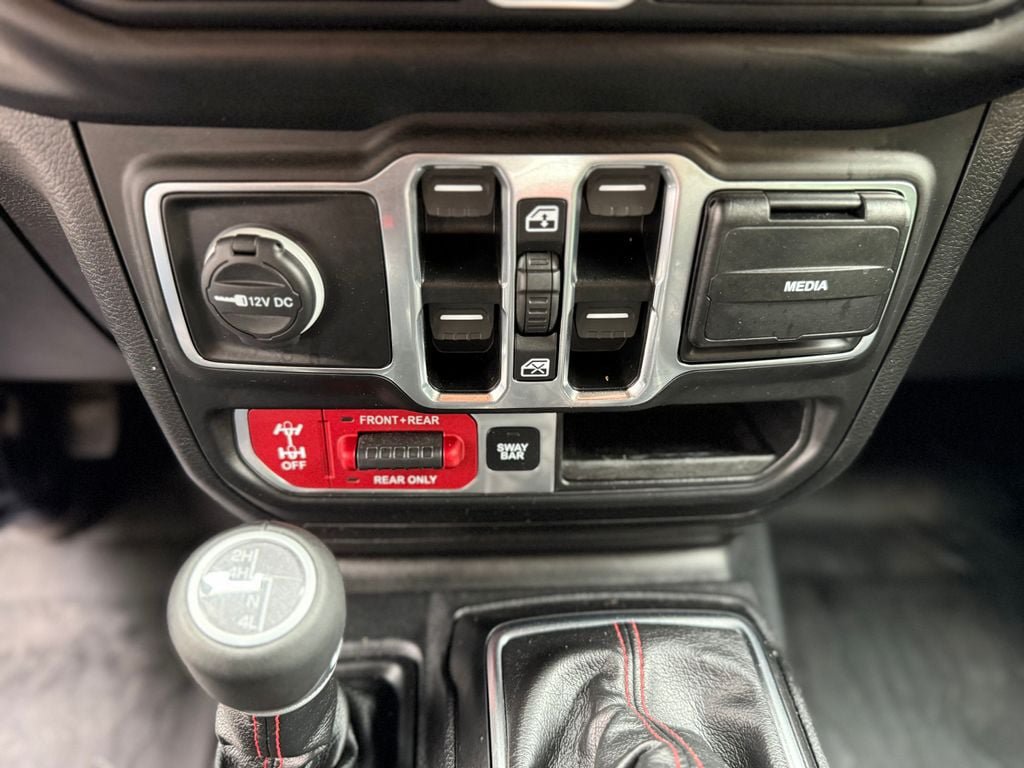 Used 2020 Jeep Wrangler Unlimited Rubicon AWD/4WD image 19