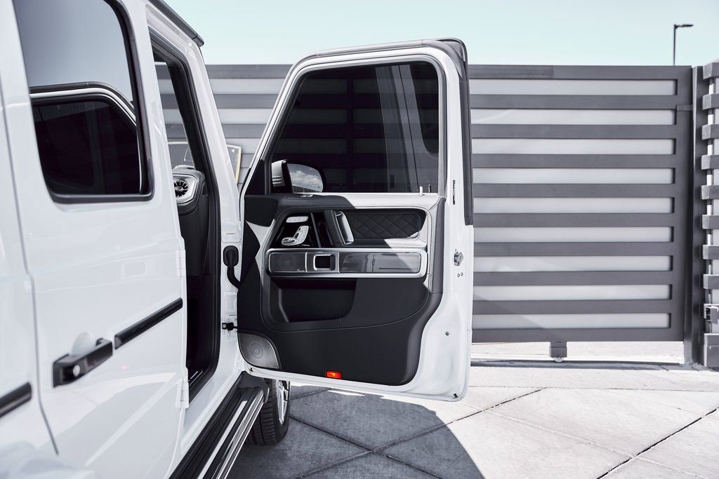 Used 2025 Mercedes-Benz G 63 AMG 4MATIC image 24