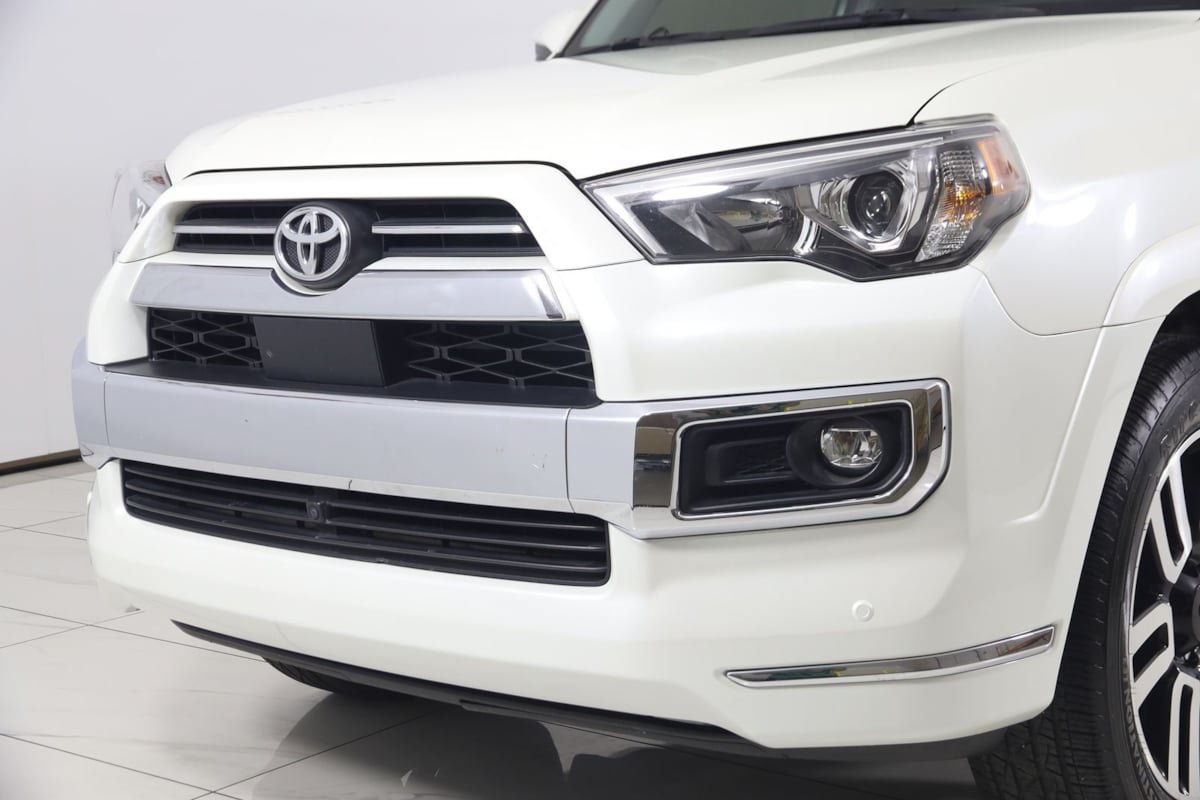 Used 2023 Toyota 4Runner Limited AWD/4WD image 50