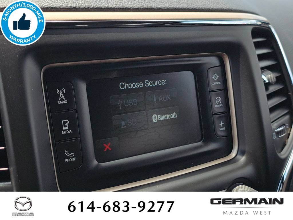 Used 2015 Jeep Grand Cherokee Laredo w/ Quick Order Package 23E AWD/4WD image 29