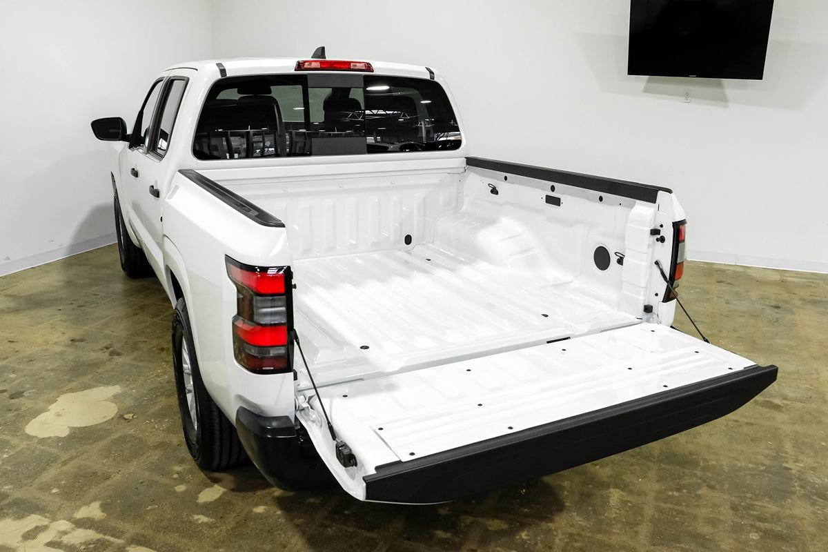 Used 2025 Nissan Frontier S image 46