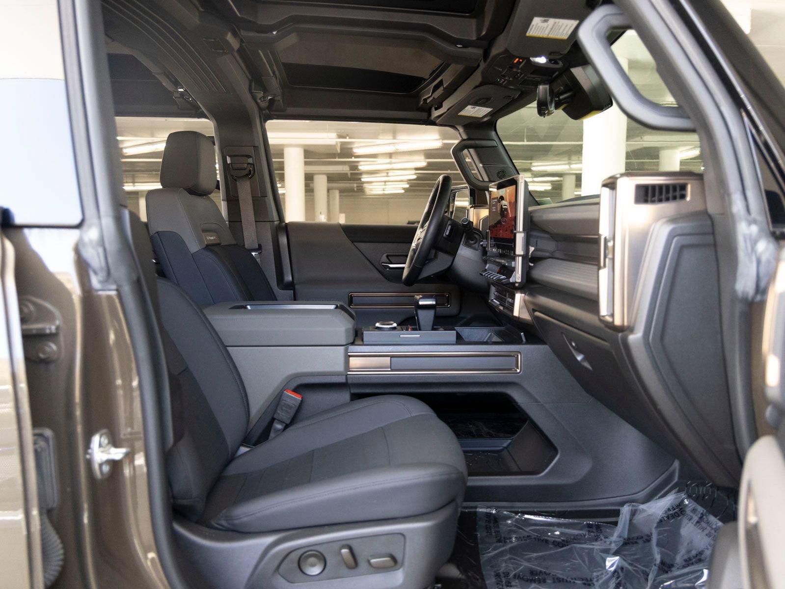 Used 2025 GMC Hummer EV 3X AWD/4WD image 27