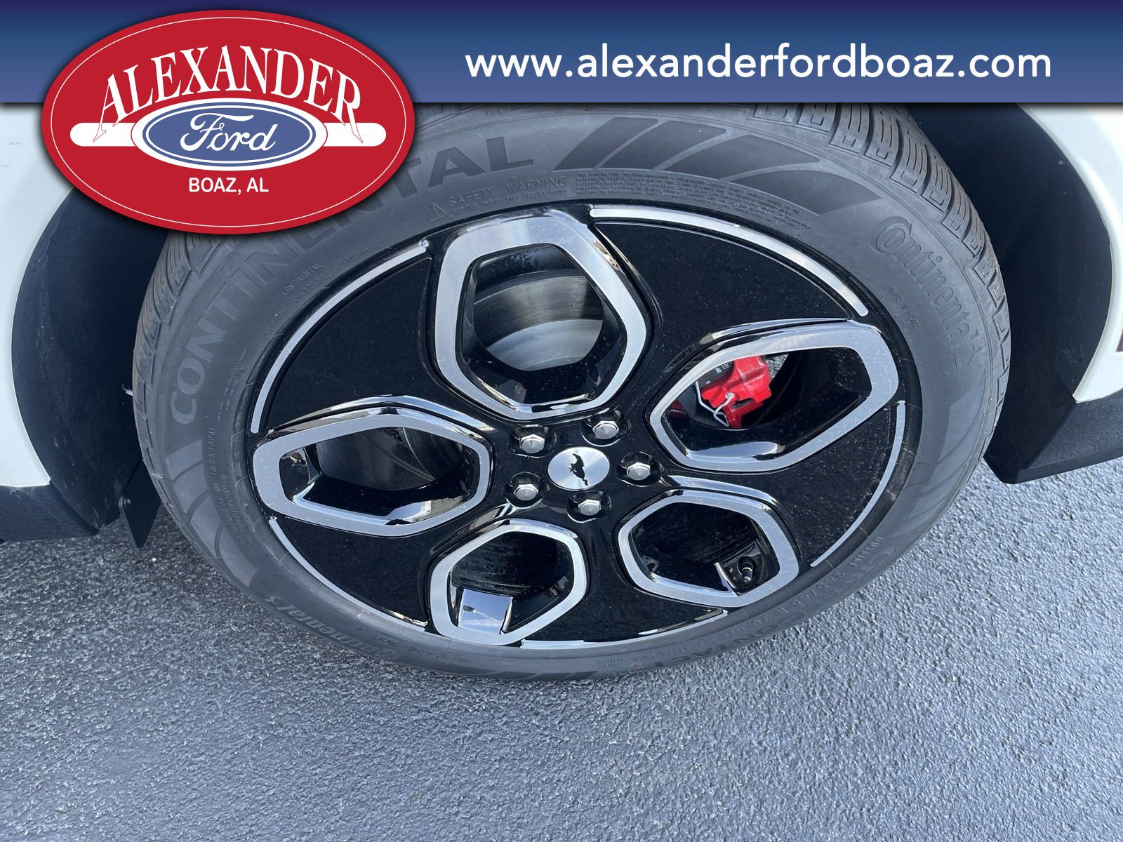 New 2023 Ford Mustang Mach-E GT image 7