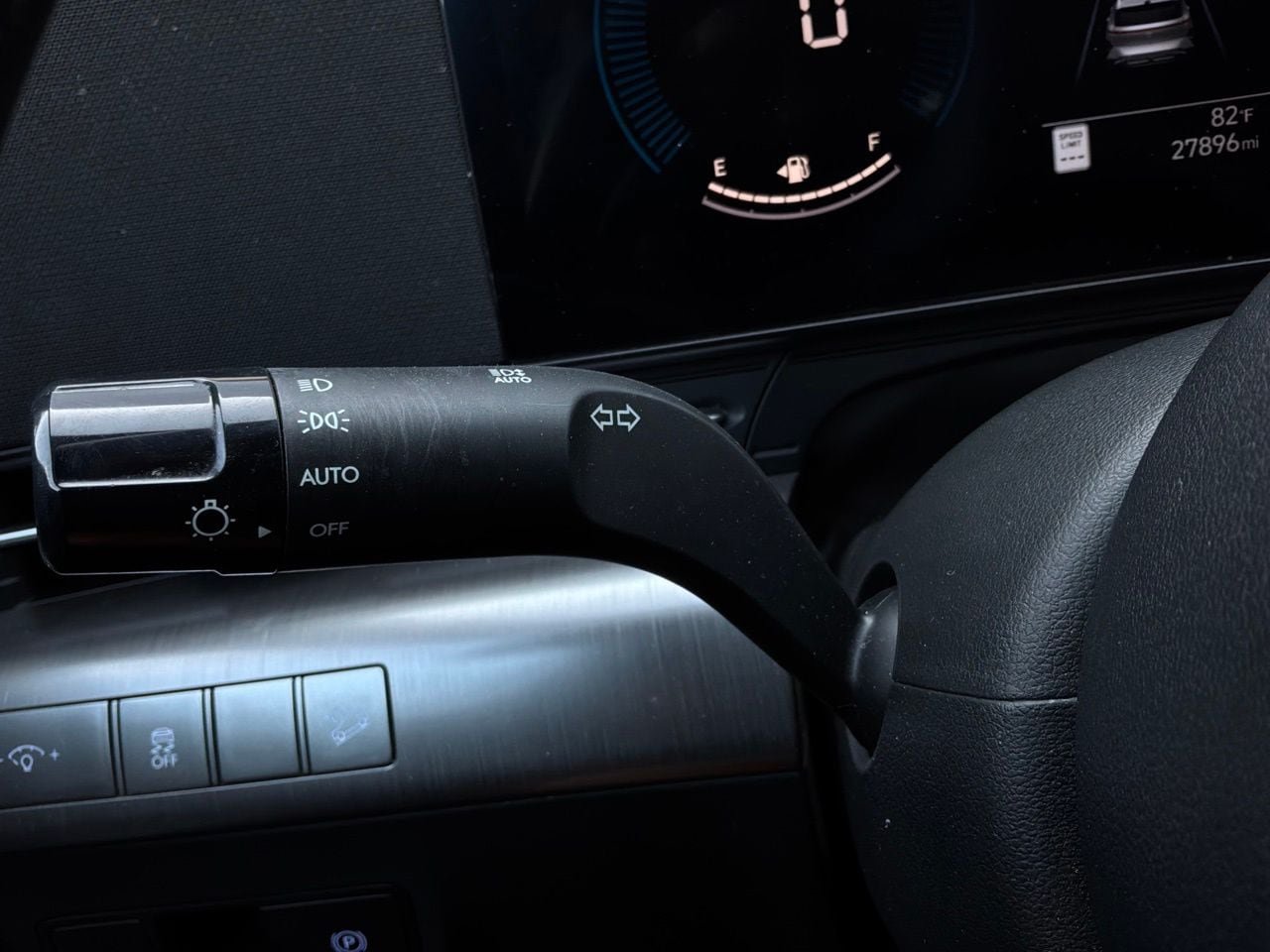 Used 2025 Hyundai Kona SEL FWD image 37