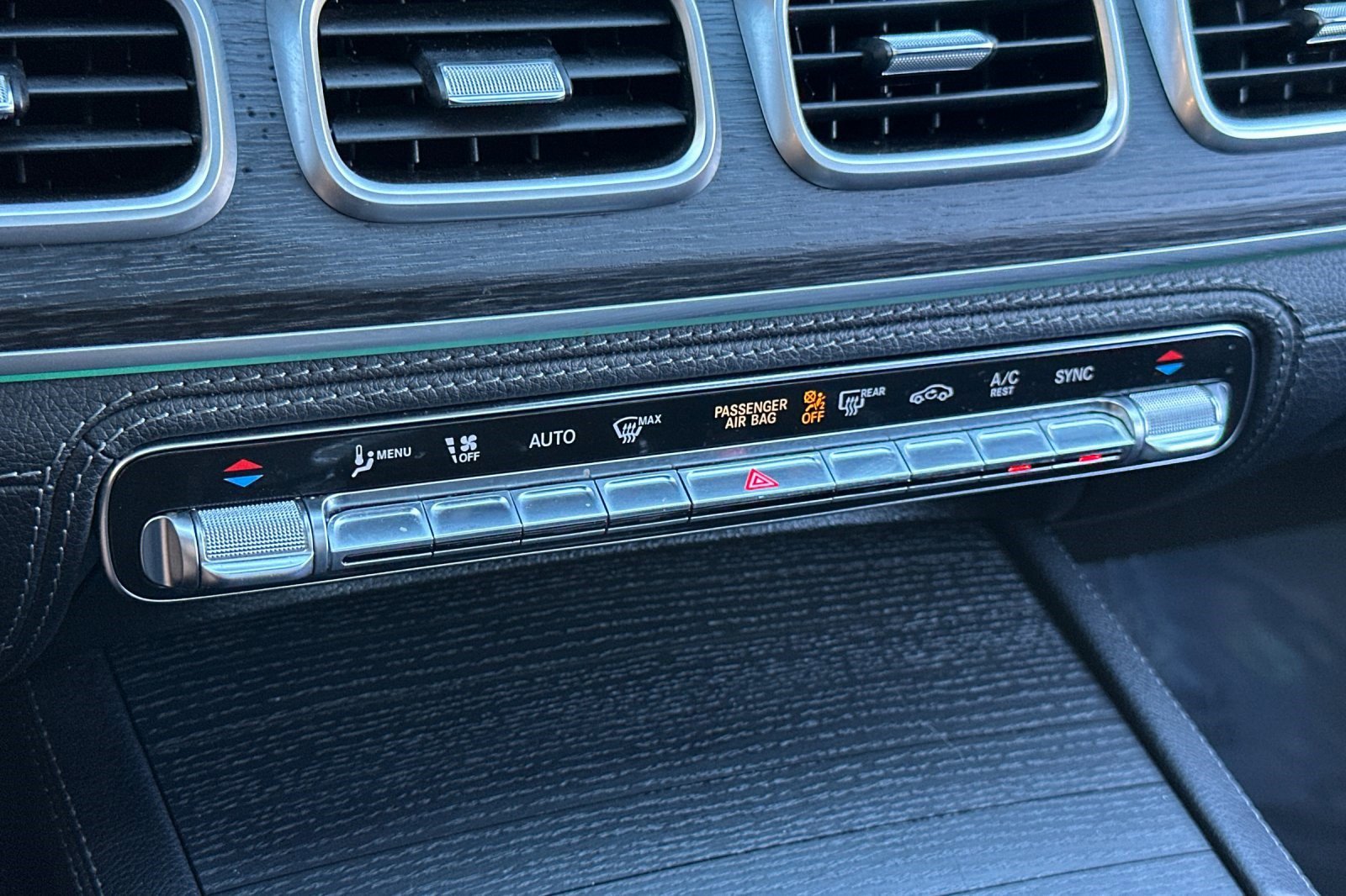 Used 2023 Mercedes-Benz GLS 450 450 image 18