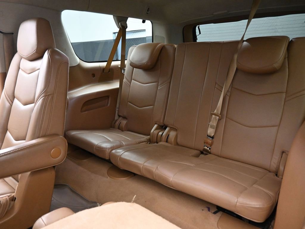 Used 2016 Cadillac Escalade ESV Platinum image 20