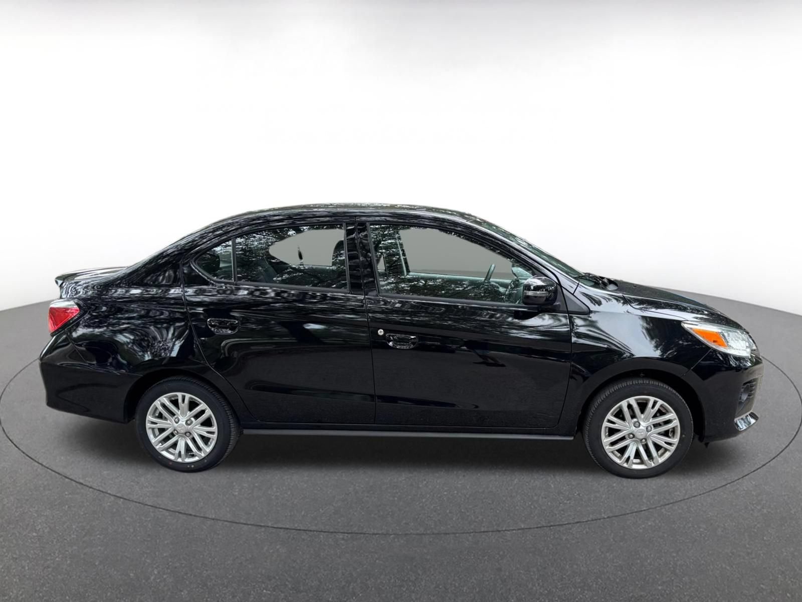 Used 2024 Mitsubishi Mirage G4 SE FWD image 8