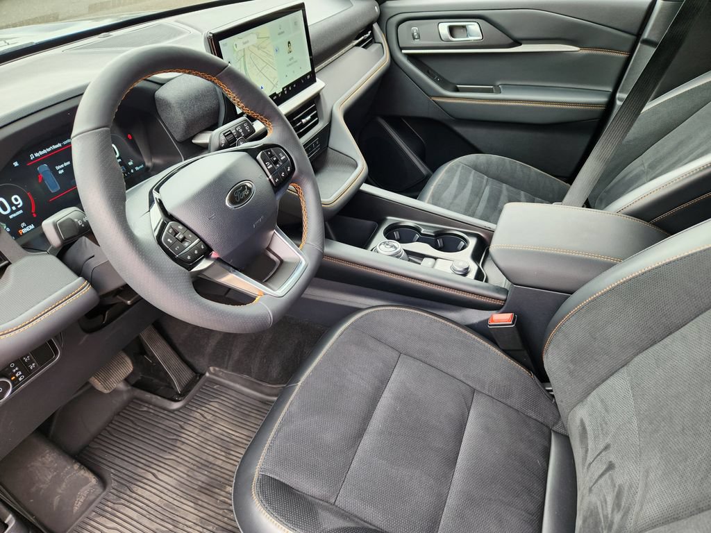 Used 2026 Ford Explorer Tremor w/ Tremor Convenience Package AWD/4WD image 6