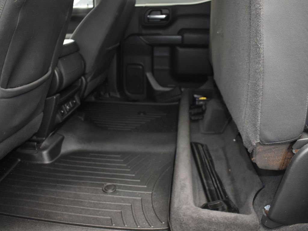 Used 2020 Chevrolet Silverado 1500 LT w/ All-Star Edition image 18