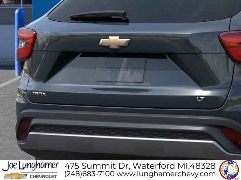 New 2026 Chevrolet Trax LT w/ LT Convenience Package FWD image 15