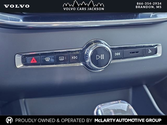 New 2026 Volvo XC90 B6 Plus w/ Protection Package Premier image 22