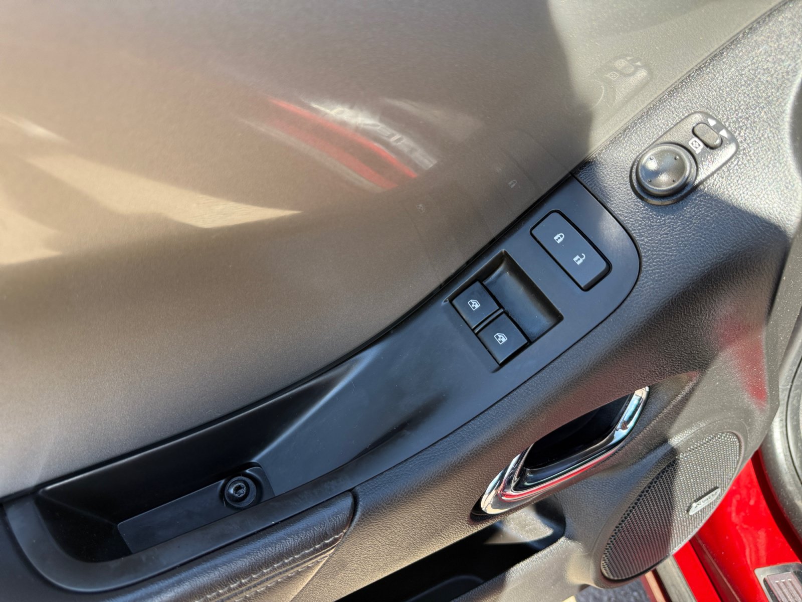 Used 2015 Chevrolet Camaro SS w/ SS Performance Package RWD image 15