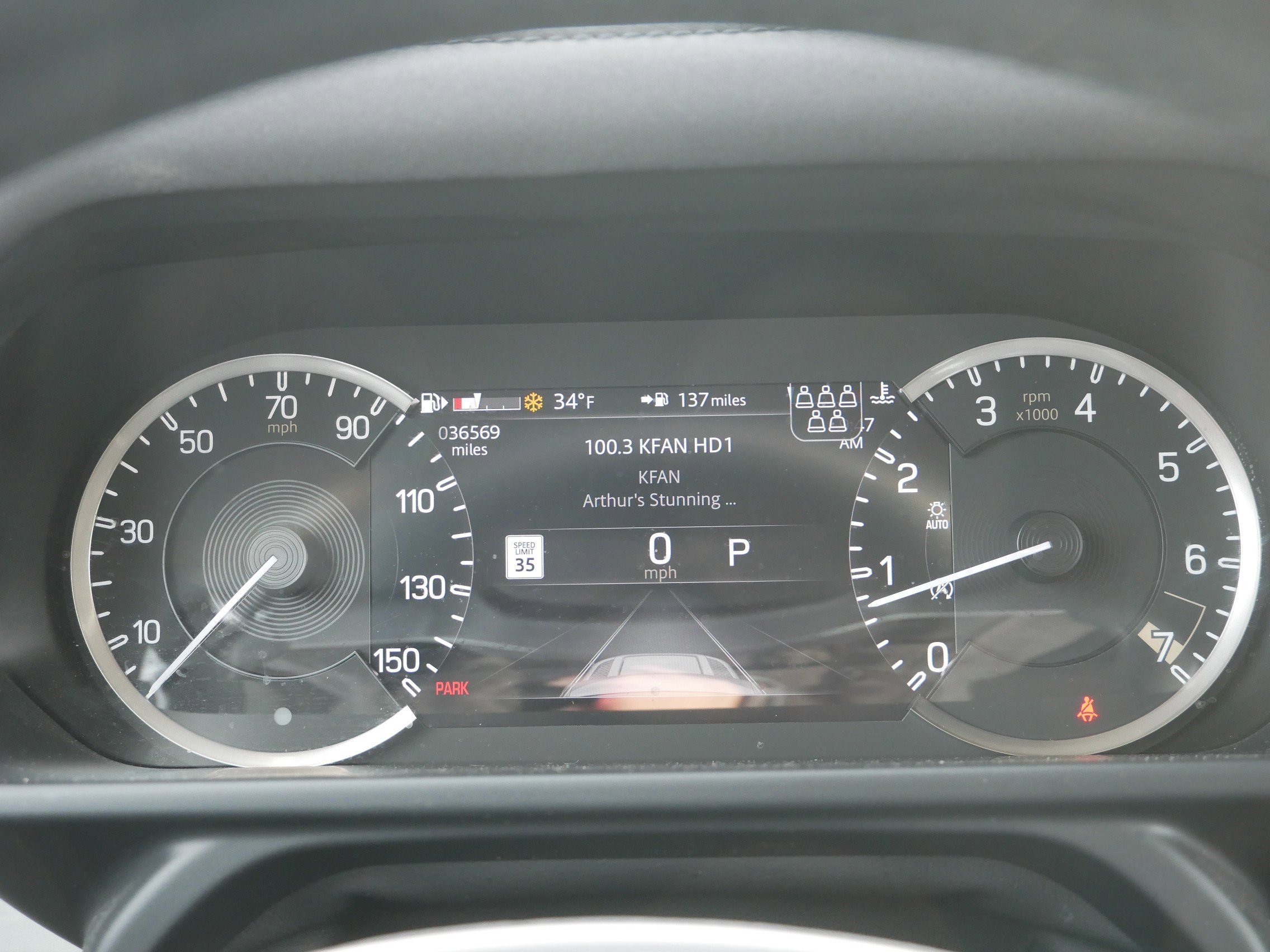 Used 2022 Land Rover Defender 110 image 23