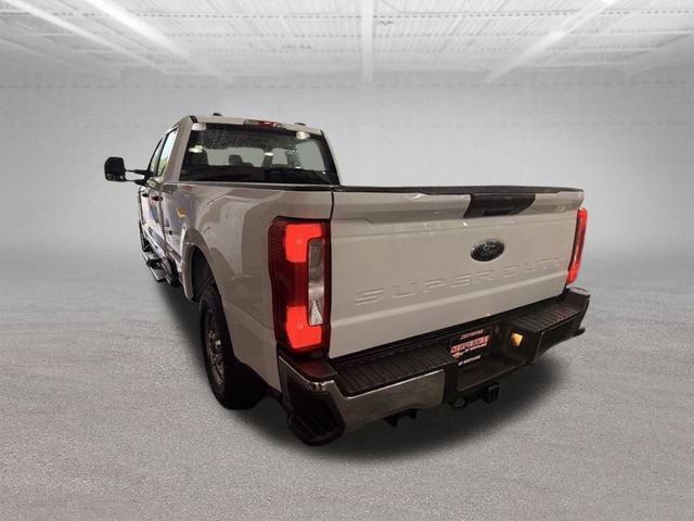 Used 2023 Ford F250 XL w/ XL Chrome Package RWD image 4