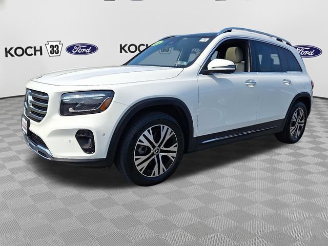 Used 2024 Mercedes-Benz GLB 250 4MATIC image 3