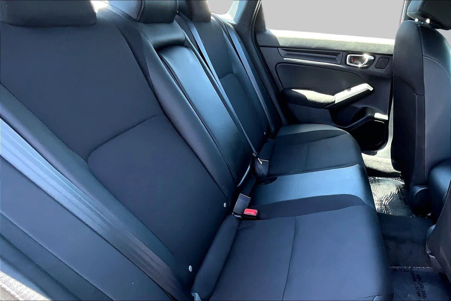 Used 2025 Honda Civic Sport image 19