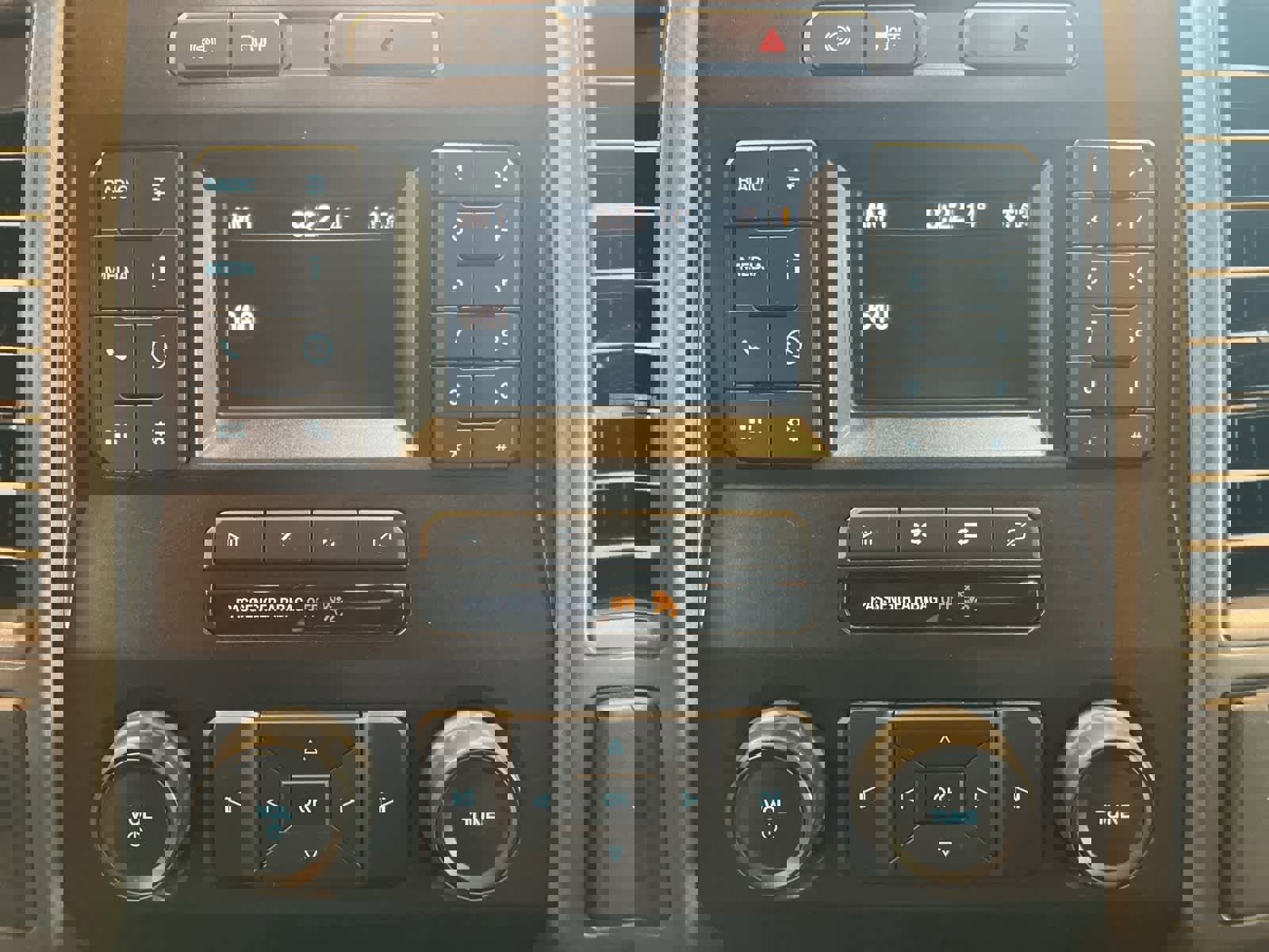 Used 2022 Ford F350 XL w/ Power Equipment Group image 22