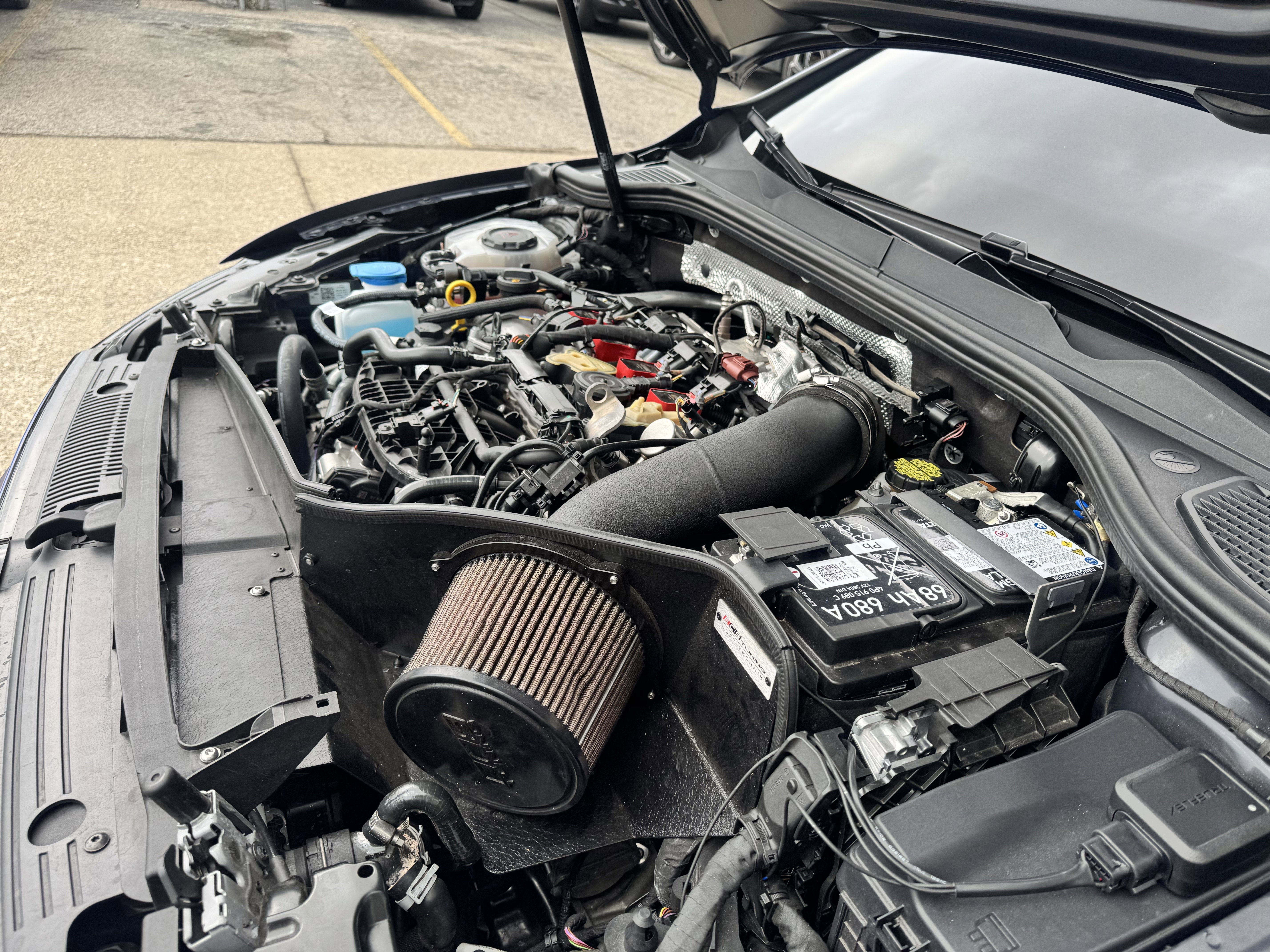 Used 2024 Volkswagen Golf R image 23